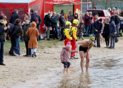 Neujahrsschwimmen 2024 In Jena 36